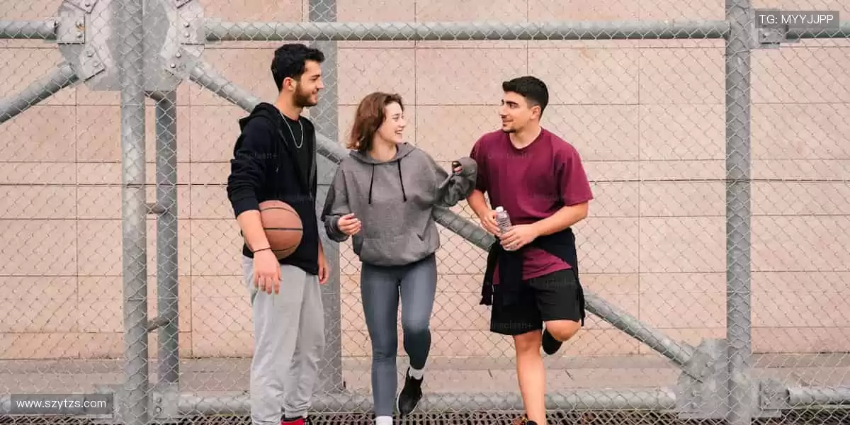 👕潮流装备，个性十足！🎁送礼首选，传递体育精神！